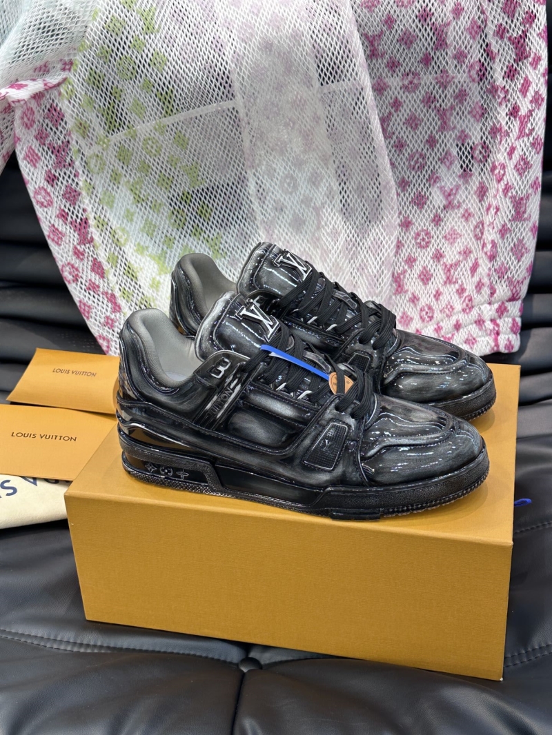 Louis Vuitton Sneakers